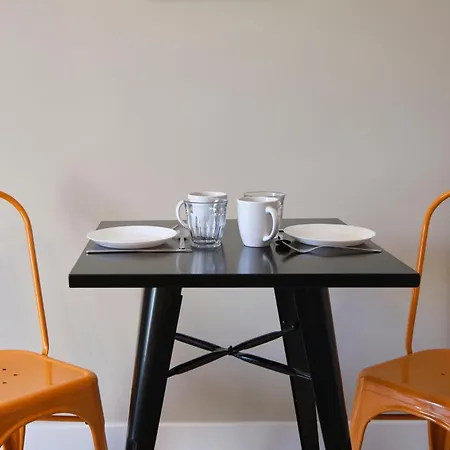 Au Celadon Parking Gratuit, Wifi, Terrasse, Piscine Lejlighed Carcassonne