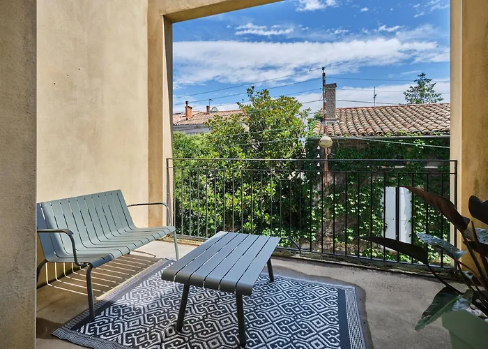 Au Celadon Parking Gratuit, Wifi, Terrasse, Piscine *