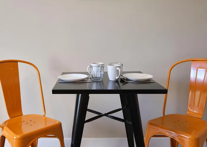 Au Celadon Parking Gratuit, Wifi, Terrasse, Piscine Apartmán Carcassonne